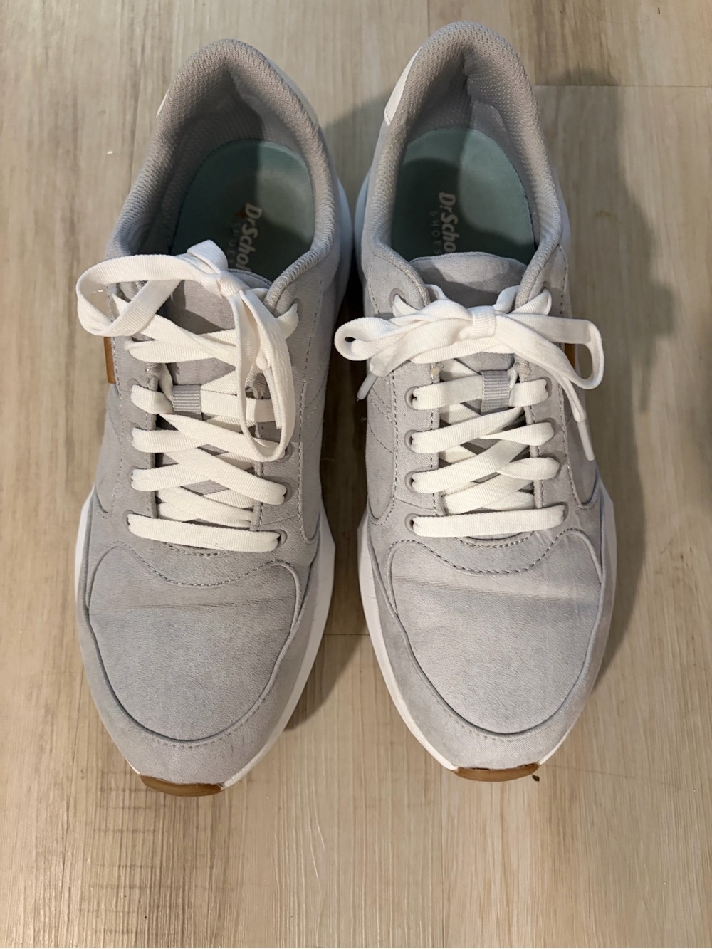 Dr. Scholl's Women's Light Gray and White Lace-Up Sneakers 9.5